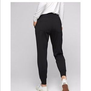 Athleta jogger 2.0, black, xxs
